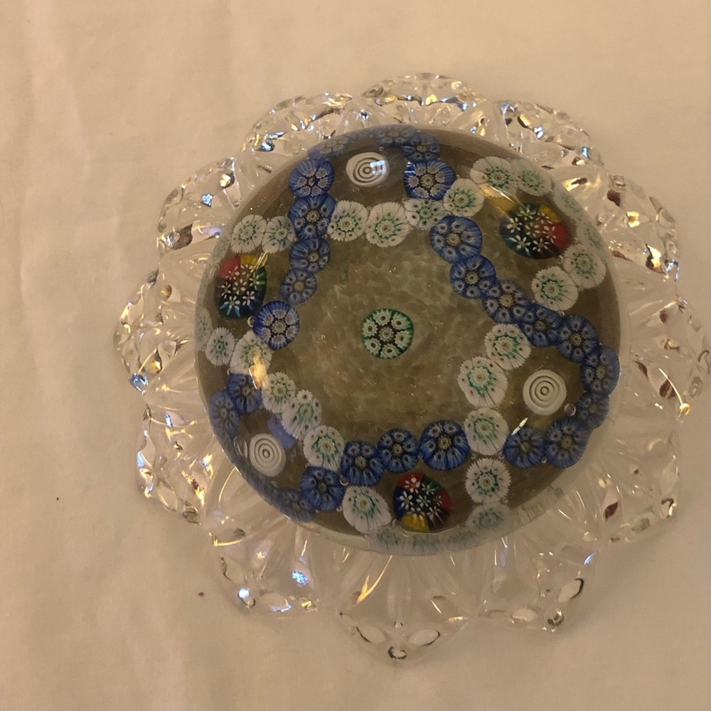 Millefiori Paperweight Vintage Blue White Green Red Floral Star Pattern GORGEOUS - Picture 5 of 12
